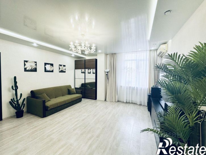 3-комн квартира проспект Королёва, 13А,  д. 13А