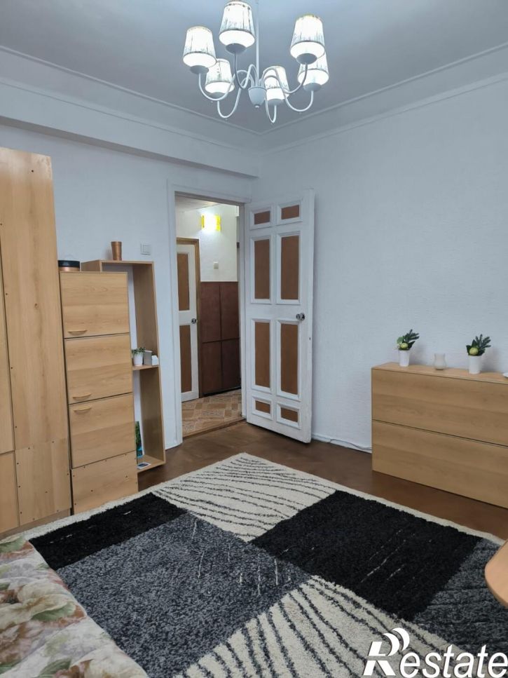 2-комн квартира 35-я линия ул., 49