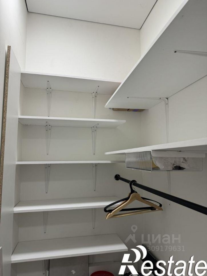 1-комн квартира улица Нансена, 83 с2,  д. 83 с2
