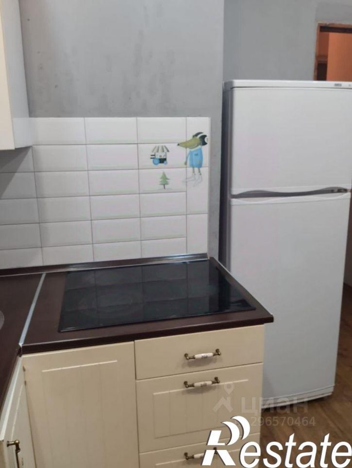 2-комн квартира улица Жданова, 9,  д. 9