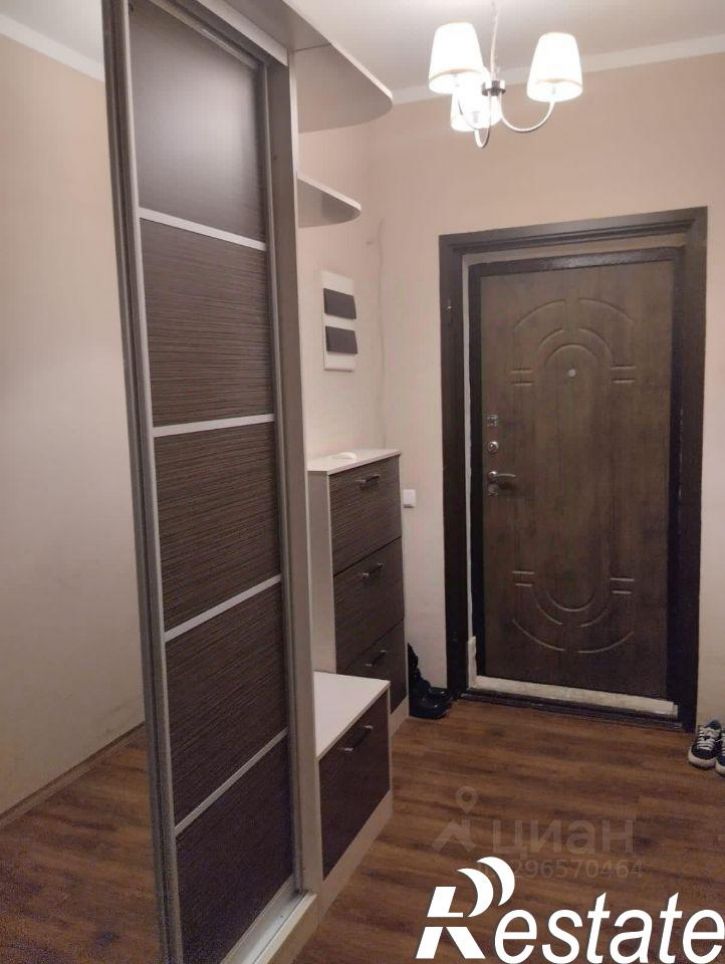 2-комн квартира улица Жданова, 9,  д. 9