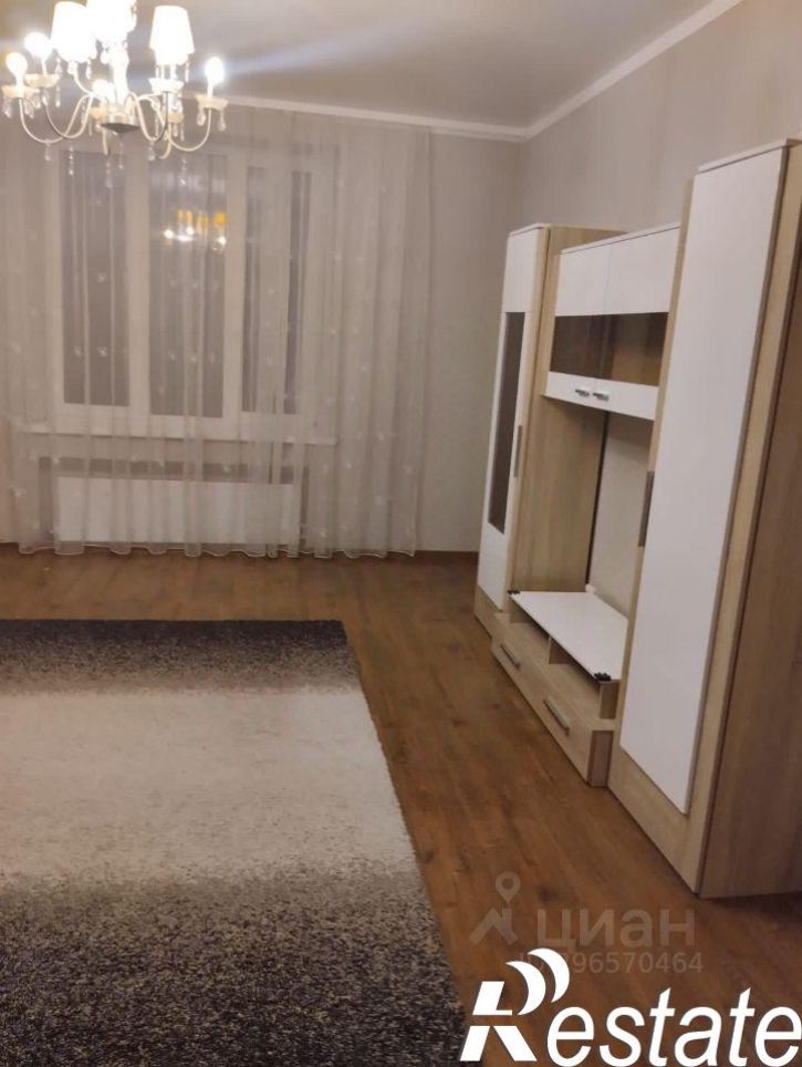 2-комн квартира улица Жданова, 9,  д. 9