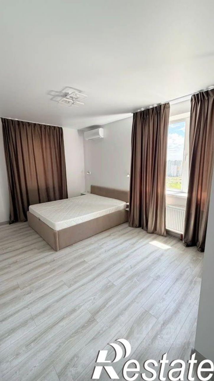 3-комн квартира проспект Солженицына, 15 с2,  д. 15 с2