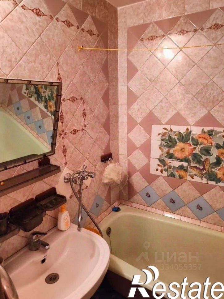 3-комн квартира улица Добровольского, 40 к1,  д. 40 к1