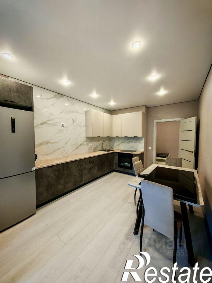 2-комн квартира улица Бориса Слюсаря, 23 с1,  д. 23 с1