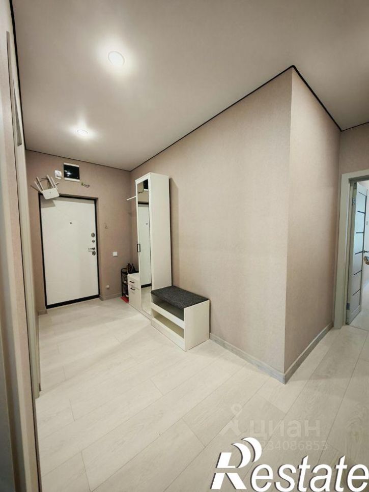 2-комн квартира улица Бориса Слюсаря, 23 с1,  д. 23 с1