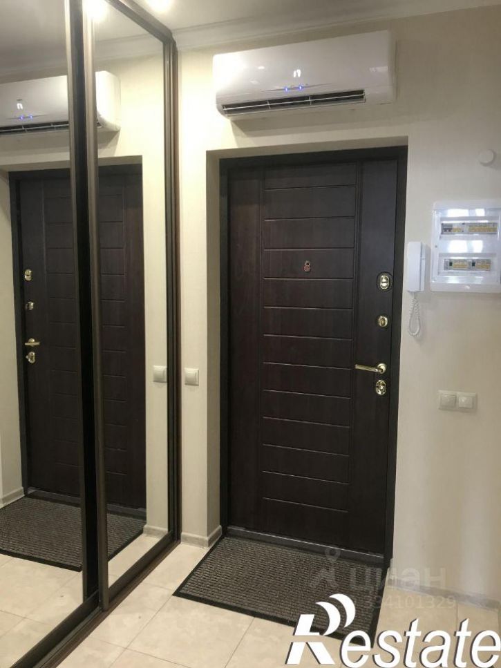 1-комн квартира улица Закруткина, 61,  д. 61