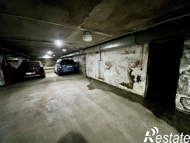 Гараж/парковка бульвар Комарова, 28Г,  д. 28Г
