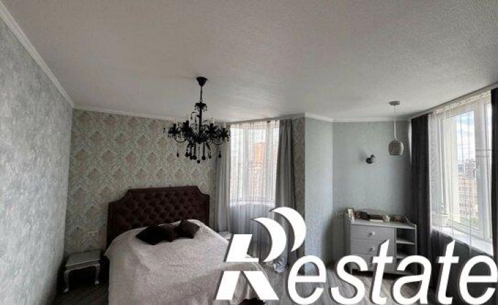 2-комн квартира Кировский проспект, 48,  д. 48