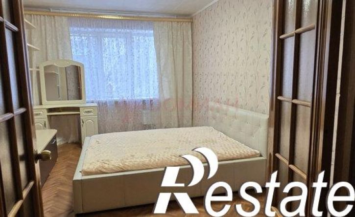 3-комн квартира Таганрогская улица, 122,  д. 122