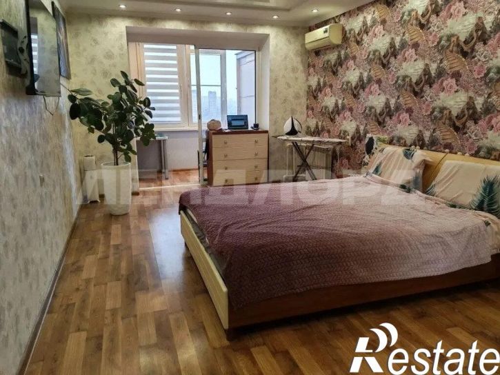 3-комн квартира Орбитальная улица, 74/1
