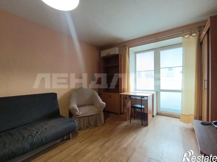 1-комн квартира улица Закруткина, 70/2