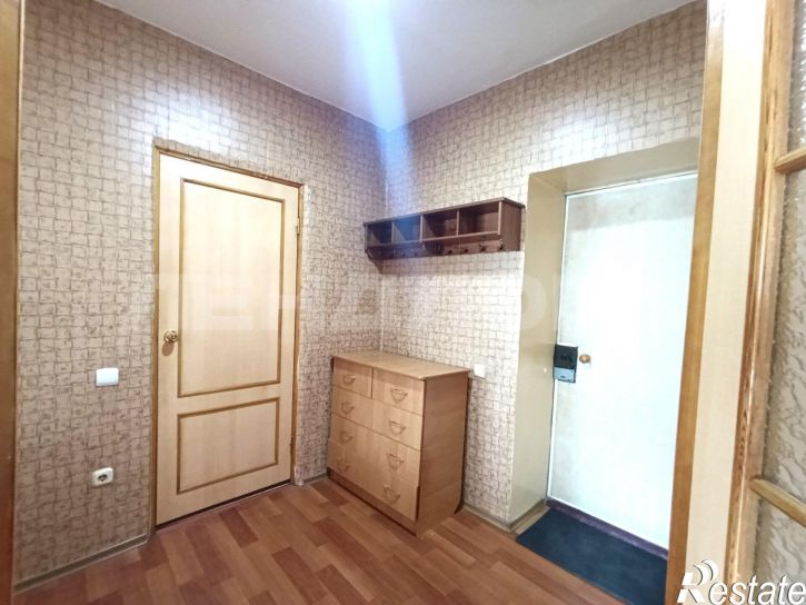 1-комн квартира улица Закруткина, 70/2