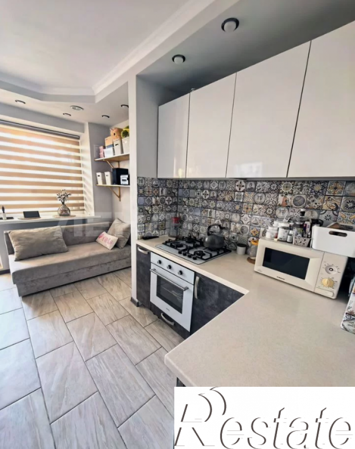 2-комн квартира Беломорский переулок, 16Г