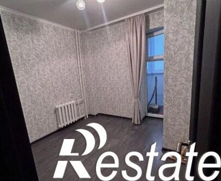 3-комн квартира улица Думенко, 3/3,  д. 3/3