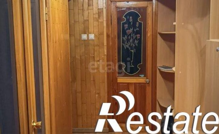 2-комн квартира улица Жмайлова, 19,  д. 19
