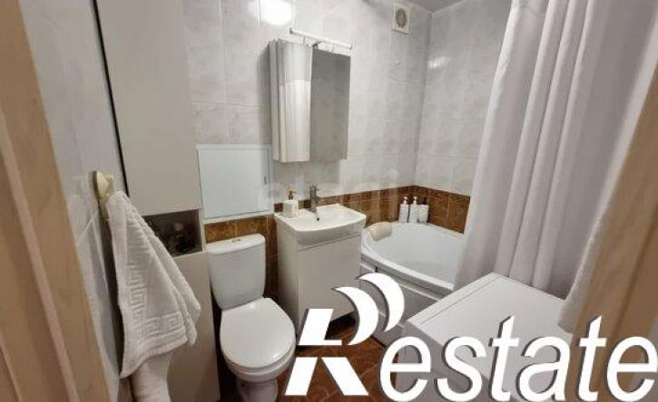 2-комн квартира улица Оганова, 23 к1,  д. 23 к1