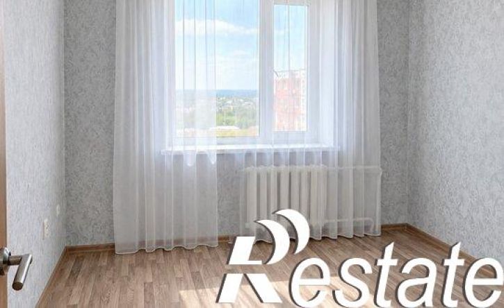 3-комн квартира улица Думенко, 13Г,  д. 13Г