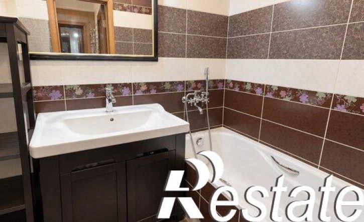 1-комн квартира бульвар Комарова, 42,  д. 42