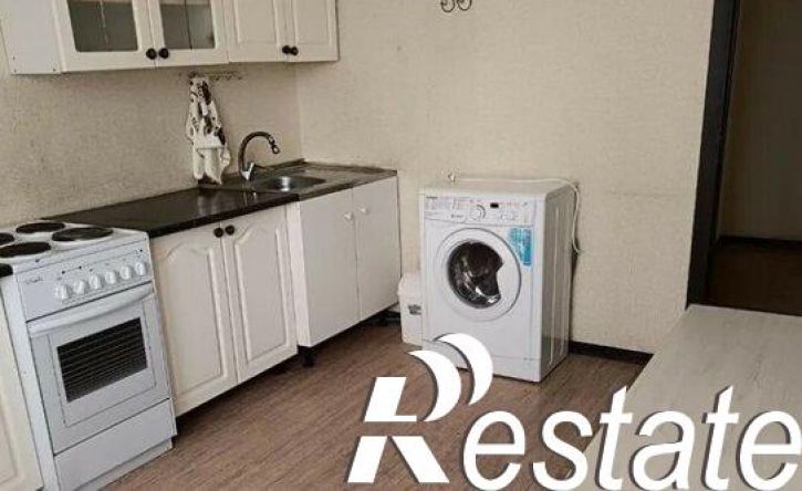 2-комн квартира улица Александра Печёрского, 3,  д. 3