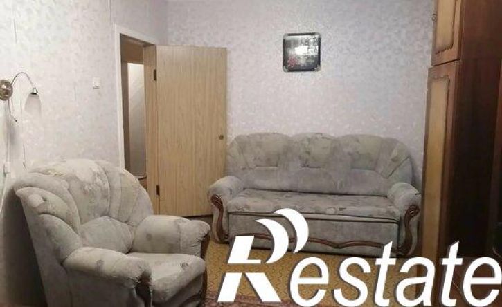 3-комн квартира 32-я линия, 82,  д. 82