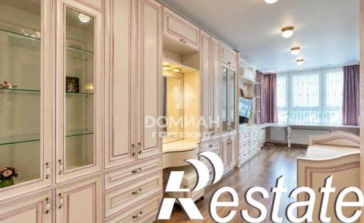 3-комн квартира улица Каяни, 9В,  д. 9В