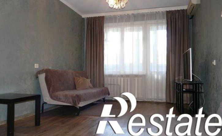 2-комн квартира улица Тельмана, 80,  д. 80