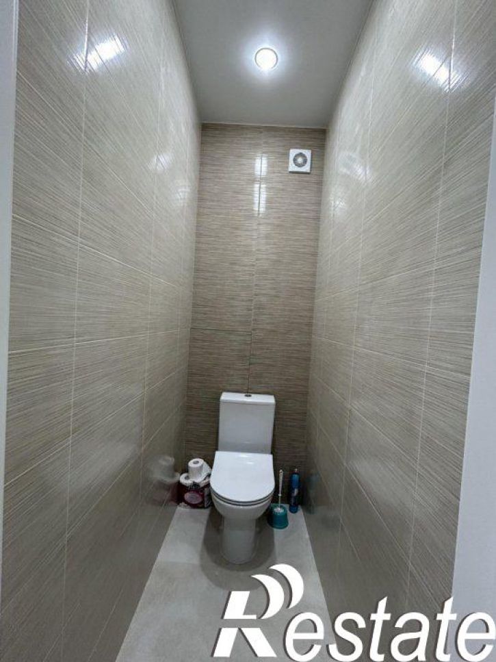 2-комн квартира Амет-Хана Султана пер, 5