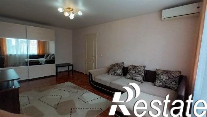 1-комн квартира Александра Печерского ул, 5