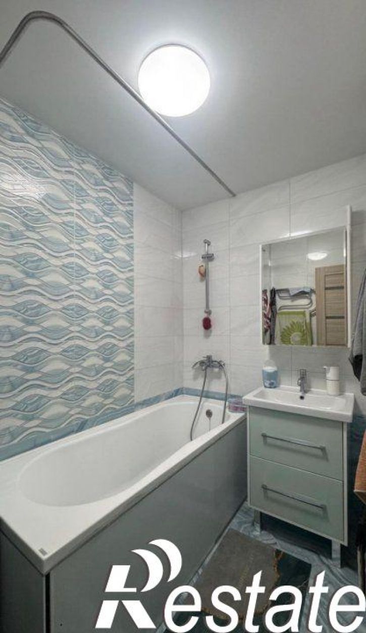 2-комн квартира Андреева пер, 6