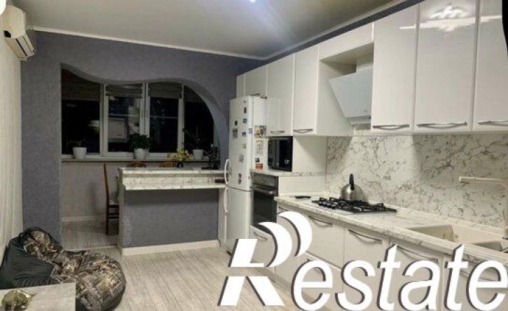 3-комн квартира Днепровский переулок, 116И,  д. 116И