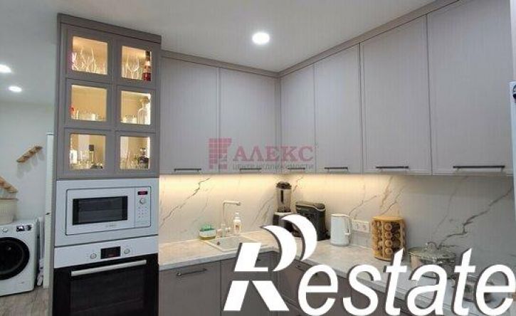 2-комн квартира улица Петренко, 2,  д. 2