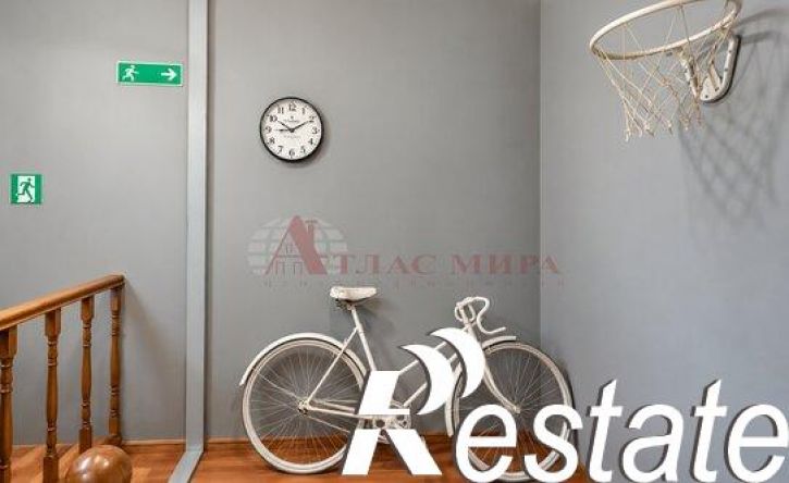 8-комн квартира проспект Соколова, 31,  д. 31