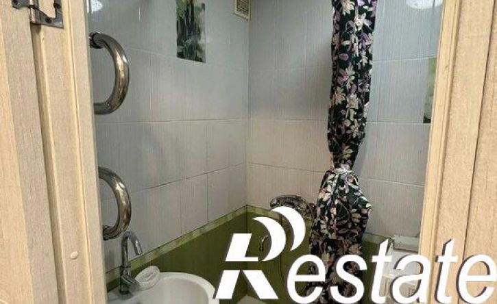 1-комн квартира улица Жмайлова, 21 к1,  д. 21 к1