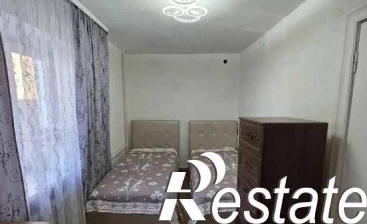 2-комн квартира Контактный переулок, 93,  д. 93