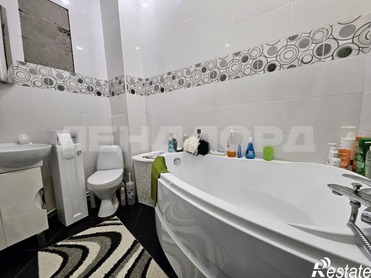 2-комн квартира улица Пацаева, 8