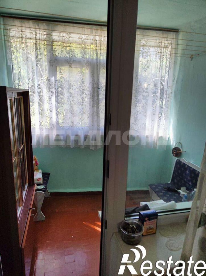 3-комн квартира улица Добровольского, 40