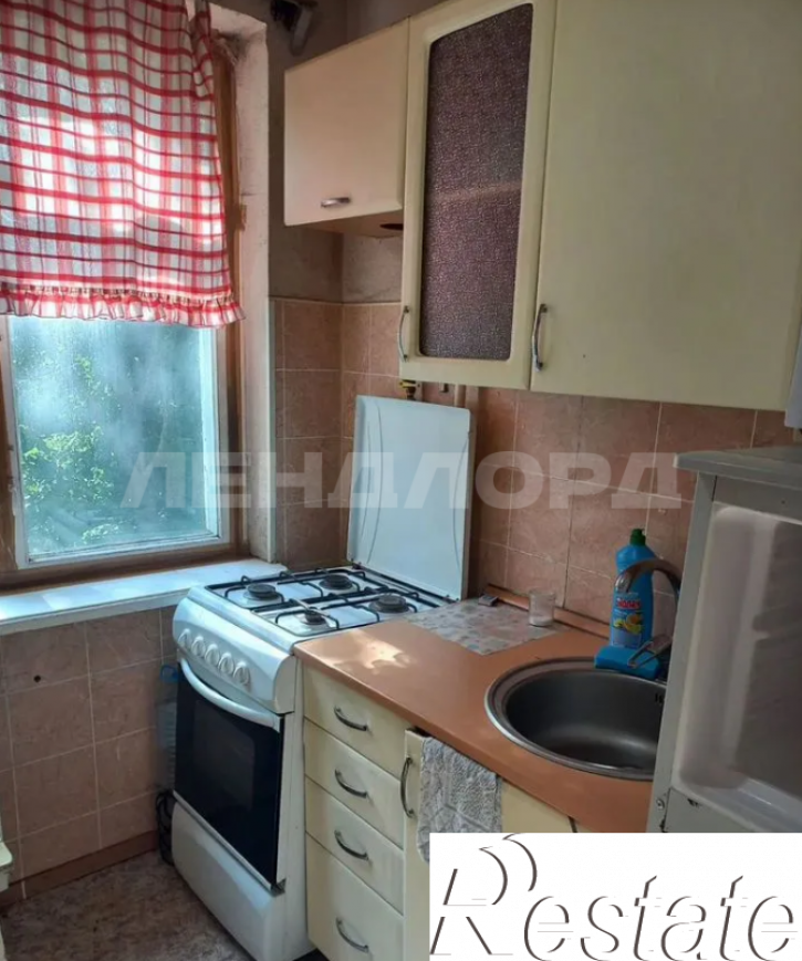 1-комн квартира проспект Космонавтов, 36/2