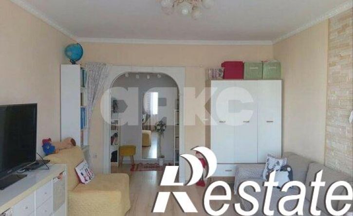 3-комн квартира улица Волкова, 27,  д. 27