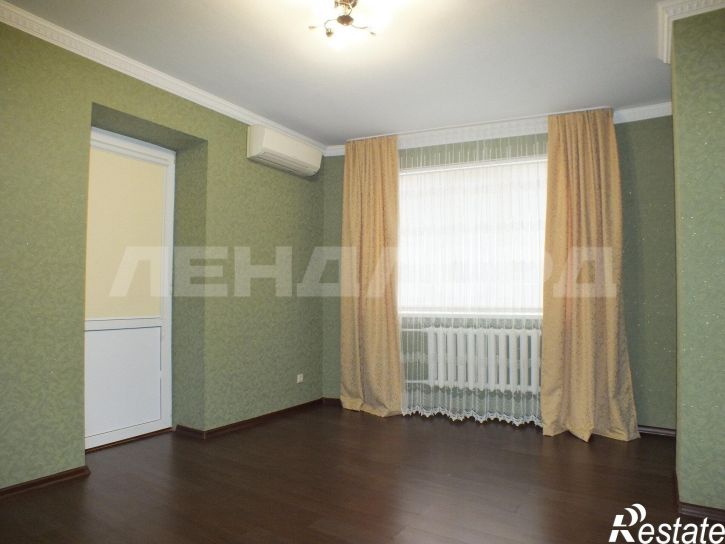 3-комн квартира улица Борко, 10