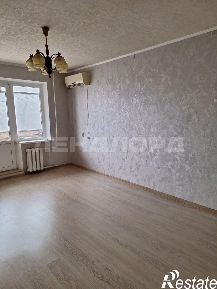 1-комн квартира проспект Космонавтов, 41А