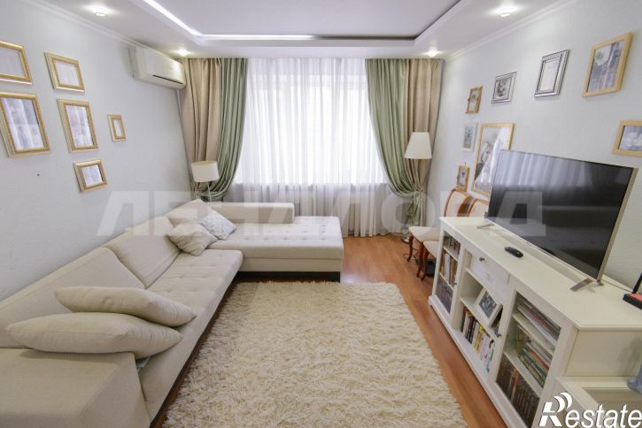 3-комн квартира бульвар Комарова, 16