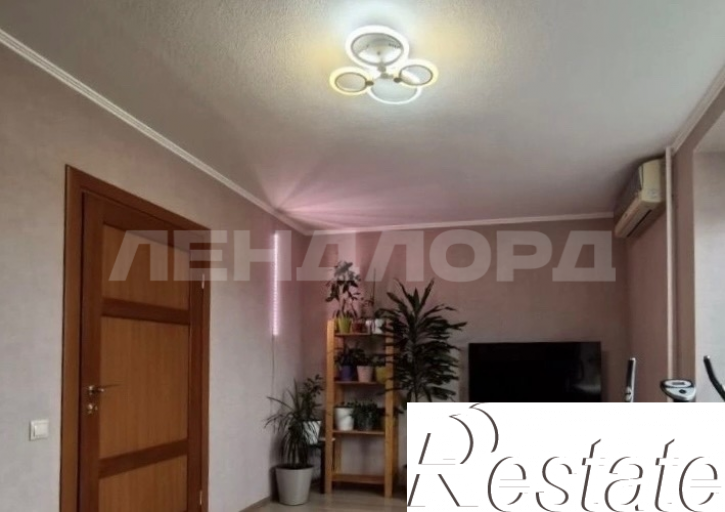2-комн квартира Ереванская улица, 17