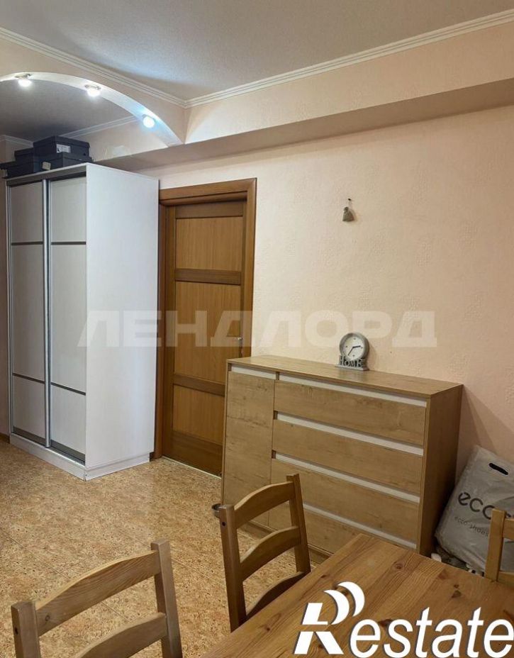 2-комн квартира Ереванская улица, 17