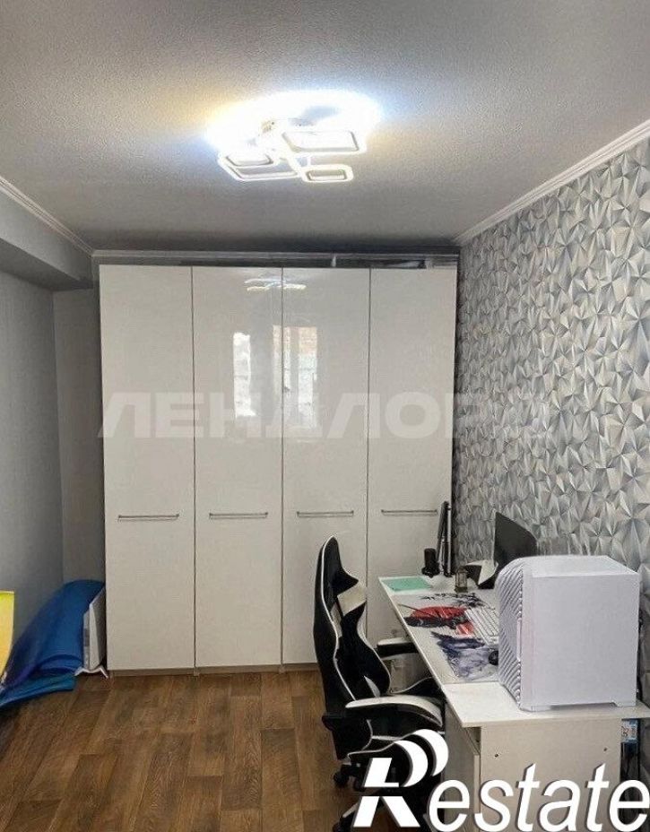 2-комн квартира Ереванская улица, 17