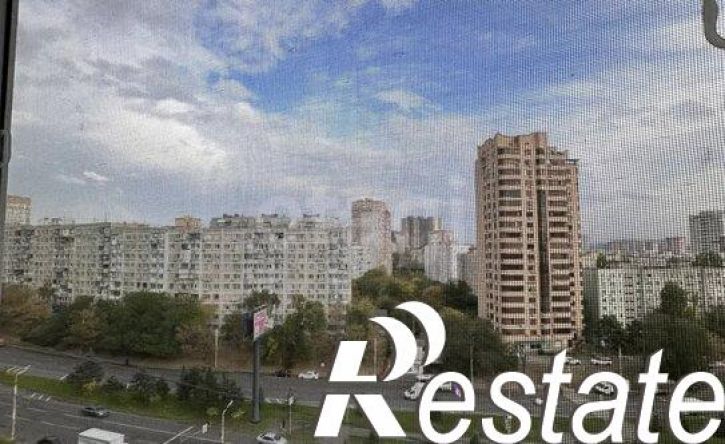 3-комн квартира проспект Королёва, 1/8,  д. 1/8