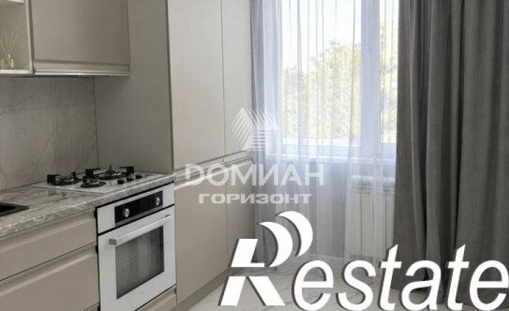 3-комн квартира проспект Космонавтов, 17 к1,  д. 17 к1