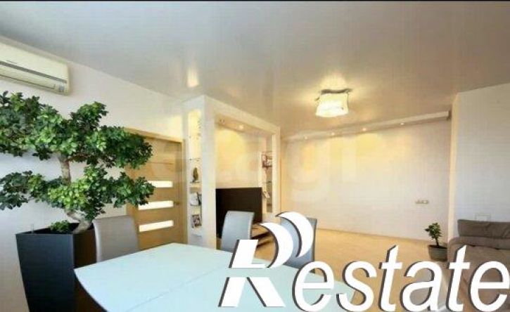 4-комн квартира улица Зорге, 17,  д. 17