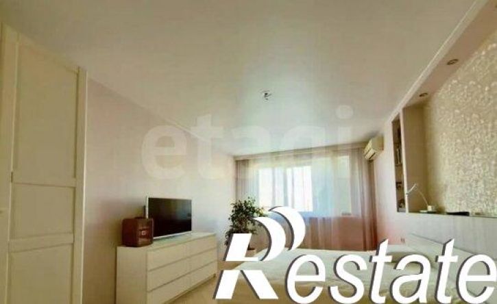 4-комн квартира улица Зорге, 17,  д. 17