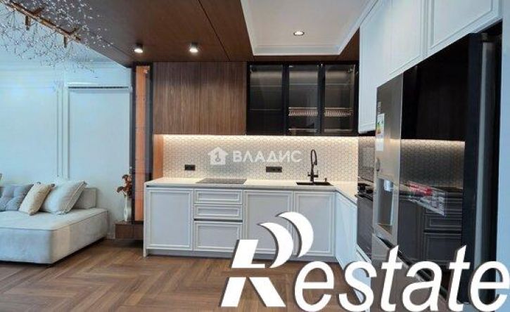 4-комн квартира Богатяновский спуск, 3А,  д. 3А